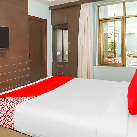 Oyo 3811 Geetanjali Regency Hotel Kolkata Luaran gambar