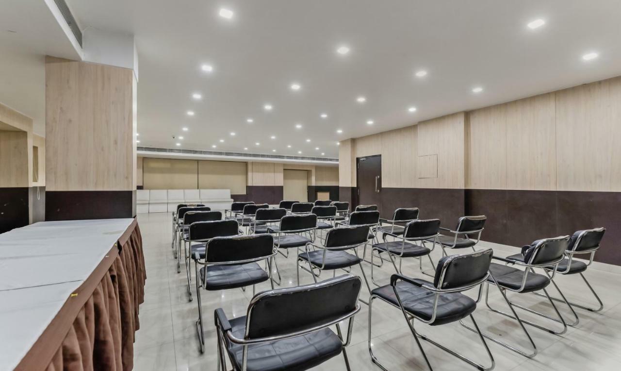 Oyo 3811 Geetanjali Regency Hotel Kolkata Luaran gambar